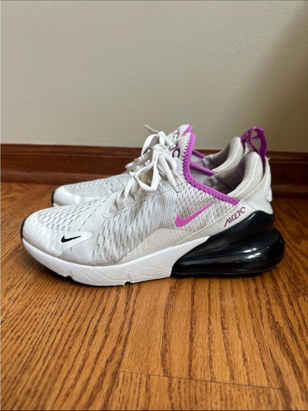 Nike Air Max 270 Shoes Youth 6Y Womens 7.5 Bright Purple